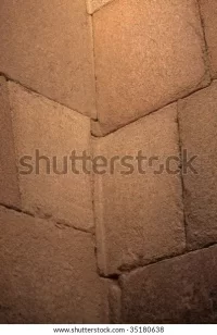 detail-precision-stonework-pyramids-giza-600w-35180638.webp